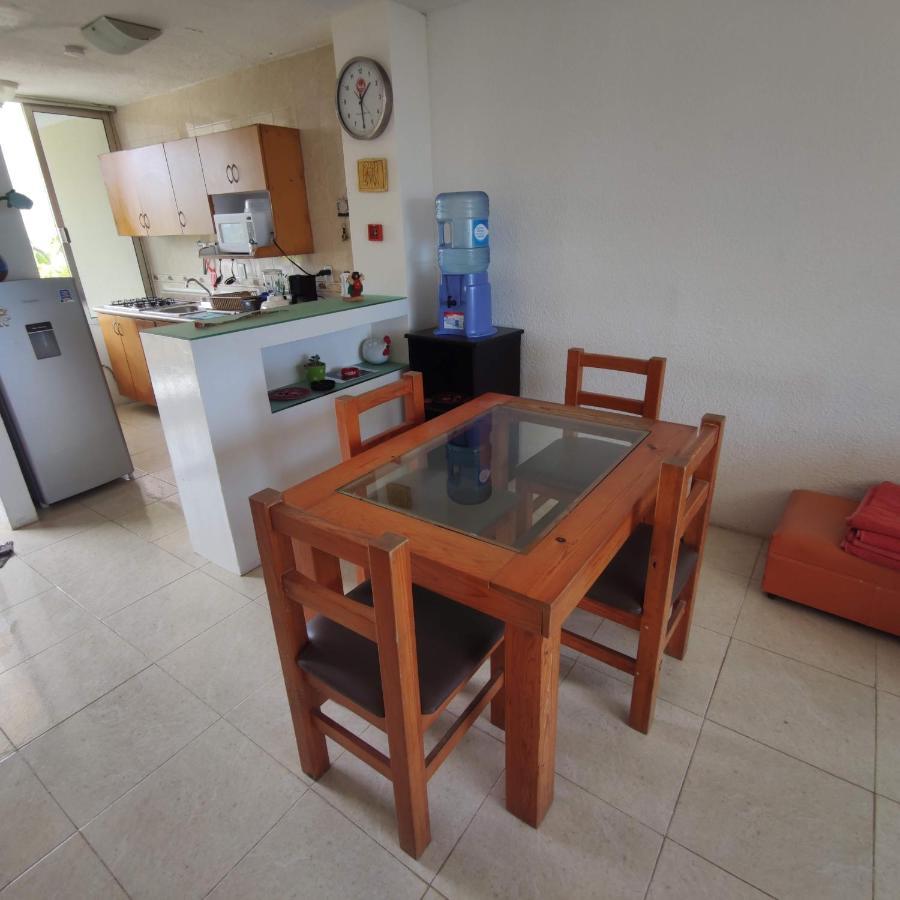 Bella Beach Condo Vacation 2 Bedrooms Канкун Екстер'єр фото