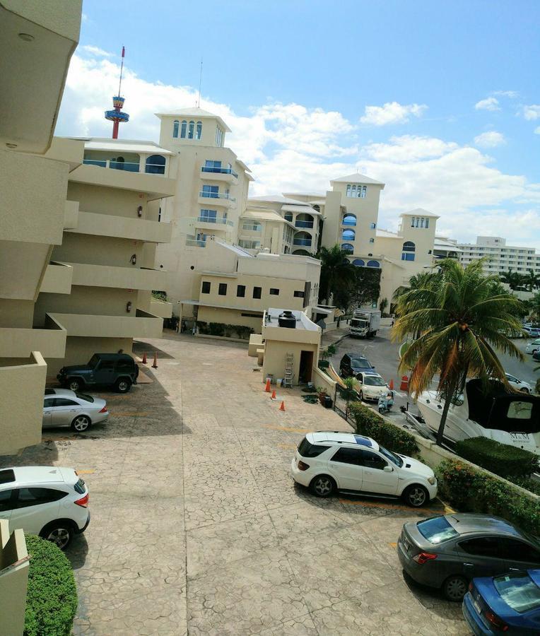 Bella Beach Condo Vacation 2 Bedrooms Канкун Екстер'єр фото