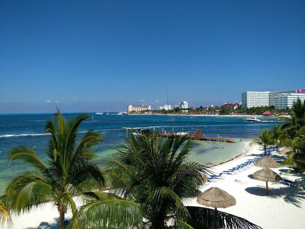 Bella Beach Condo Vacation 2 Bedrooms Канкун Екстер'єр фото