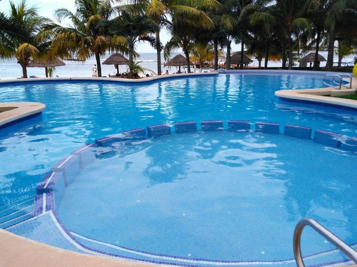 Bella Beach Condo Vacation 2 Bedrooms Канкун Екстер'єр фото